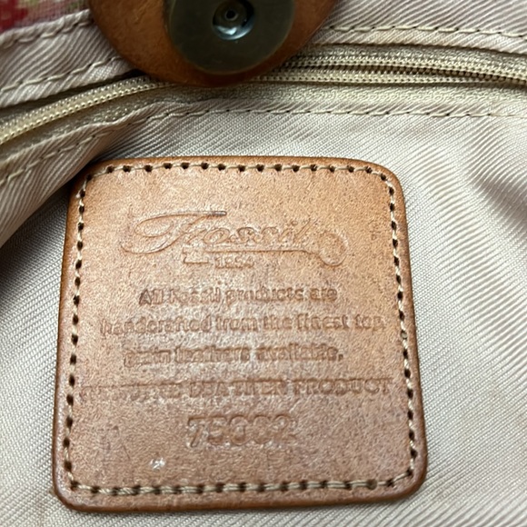 Vintage FOSSIL leather/canvas?/bead/sequin/wood pastel paisley purse - Picture 6 of 6